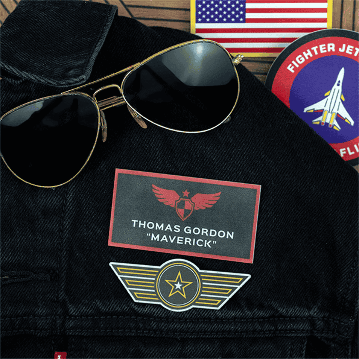 Maverick Elite Fighter Pilot with Wings and Arm Pins